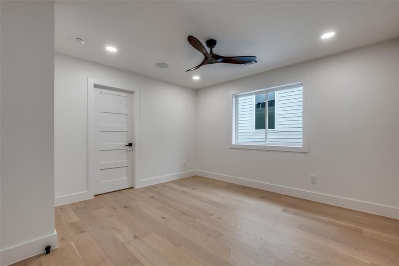 1018 Grandview Avenue, Dallas TX 75223 - Photo 33