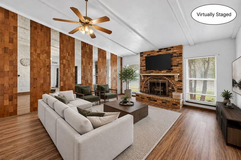 2705 Treeview Drive, Arlington TX 76016 - Photo 2