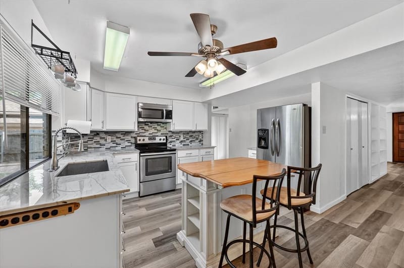 2705 Treeview Drive, Arlington TX 76016 - Photo 14