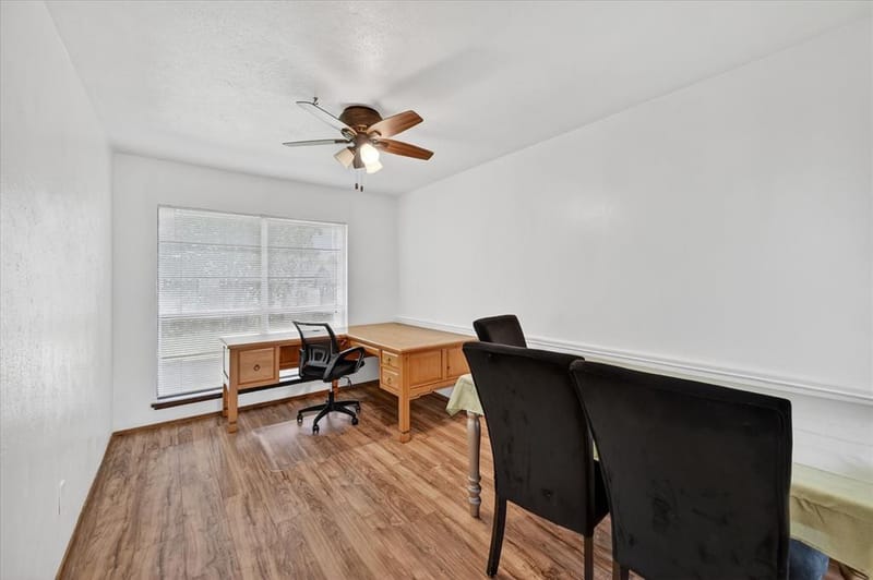 2705 Treeview Drive, Arlington TX 76016 - Photo 11