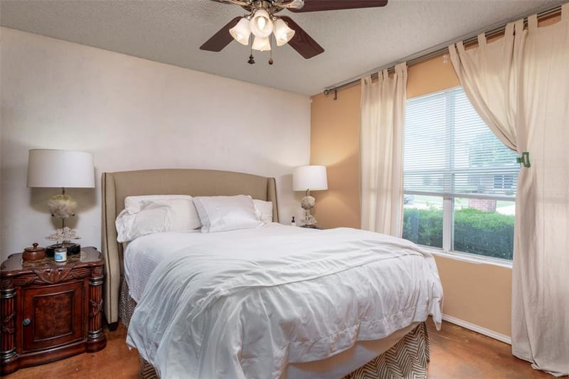 8100 Colbi Lane, Fort Worth TX 76120 - Photo 6