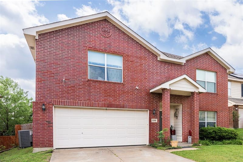 8100 Colbi Lane, Fort Worth TX 76120 - Photo 3