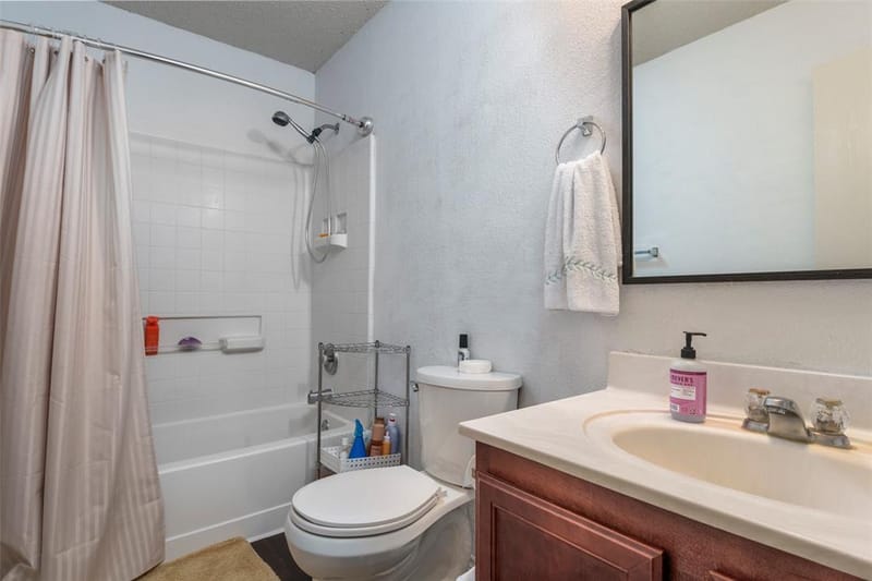 8100 Colbi Lane, Fort Worth TX 76120 - Photo 24