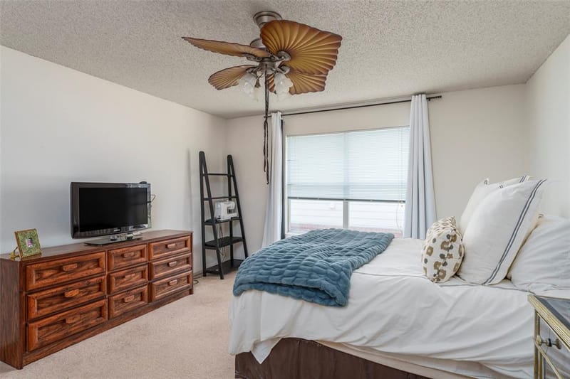 8100 Colbi Lane, Fort Worth TX 76120 - Photo 25