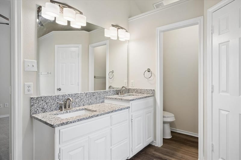 7205 Elm Wood Drive, North Richland Hills TX 76182 - Photo 18