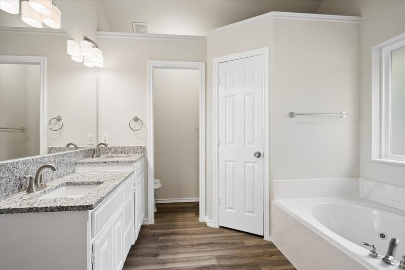 7205 Elm Wood Drive, North Richland Hills TX 76182 - Photo 19