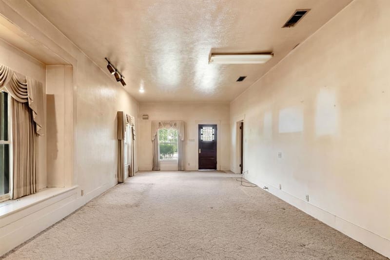 604 S Pearl Street, Trenton TX 75490 - Photo 13
