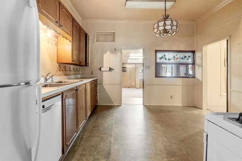 604 S Pearl Street, Trenton TX 75490 - Photo 10