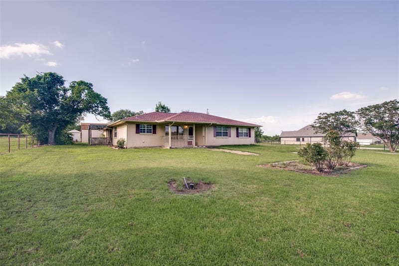 464 VZ County Road 2120, Canton TX 75103