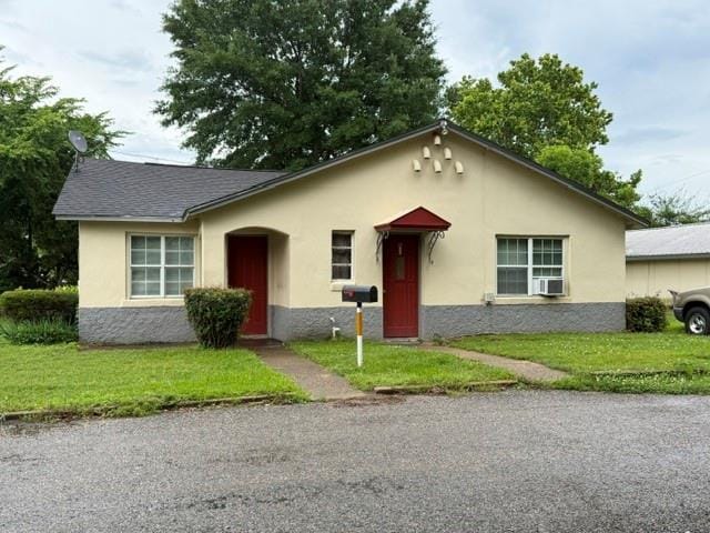302 E 11th Street, Mount Pleasant TX 75455