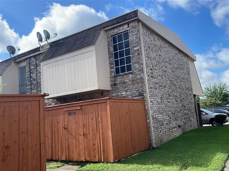 2313 Trellis Place, Richardson TX 75081 - Photo 2
