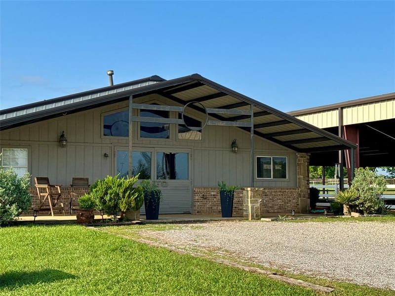 9722 Oak Creek Drive, Pilot Point TX 76258 - Photo 5