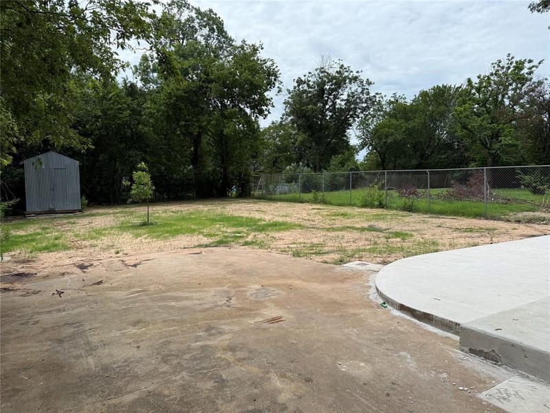 2724 Gurley Avenue, Waco TX 76711 - Photo 21