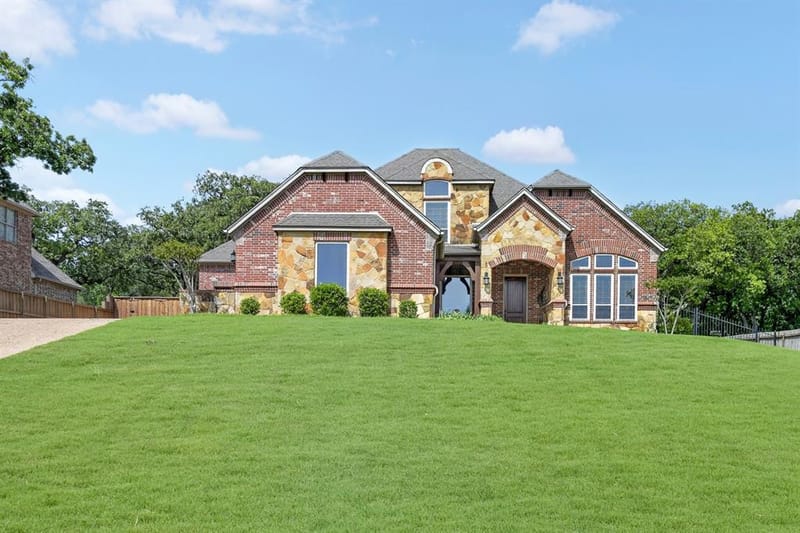 12601 Indian Creek Drive, Fort Worth TX 76179 - Photo 2