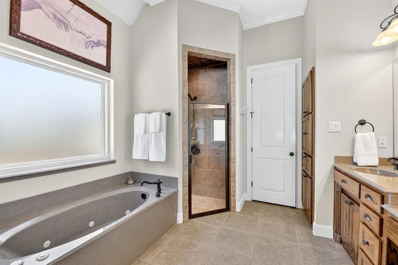 12601 Indian Creek Drive, Fort Worth TX 76179 - Photo 20