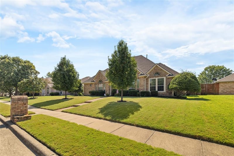820 Foxwood Lane, Wylie TX 75098 - Photo 2