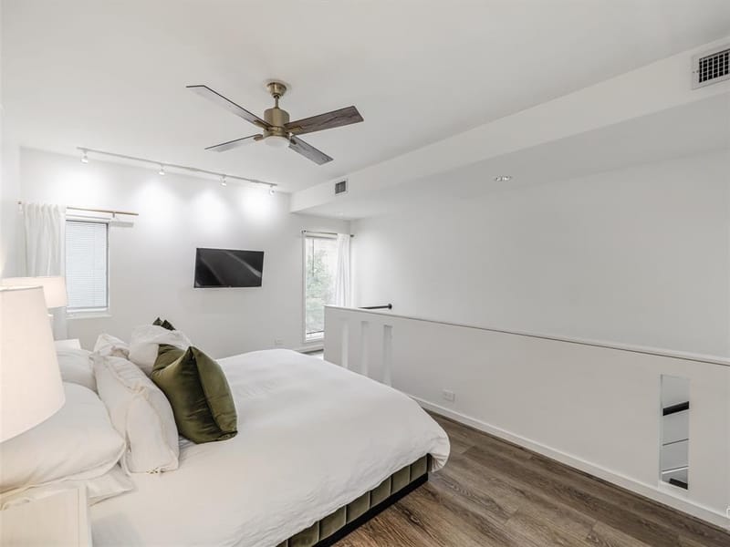 4242 Buena Vista Street # 21, Dallas TX 75205 - Photo 13