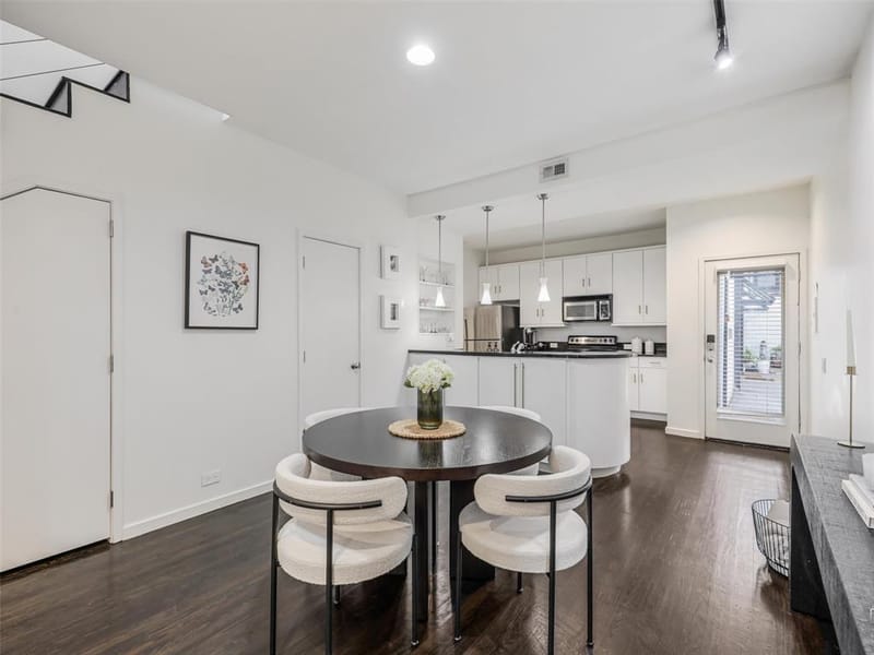 4242 Buena Vista Street # 21, Dallas TX 75205 - Photo 3