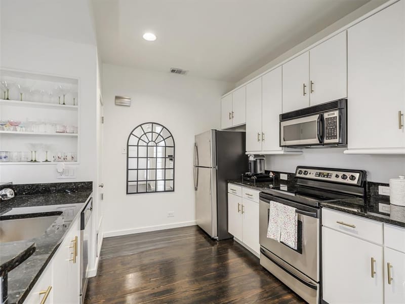 4242 Buena Vista Street # 21, Dallas TX 75205 - Photo 8