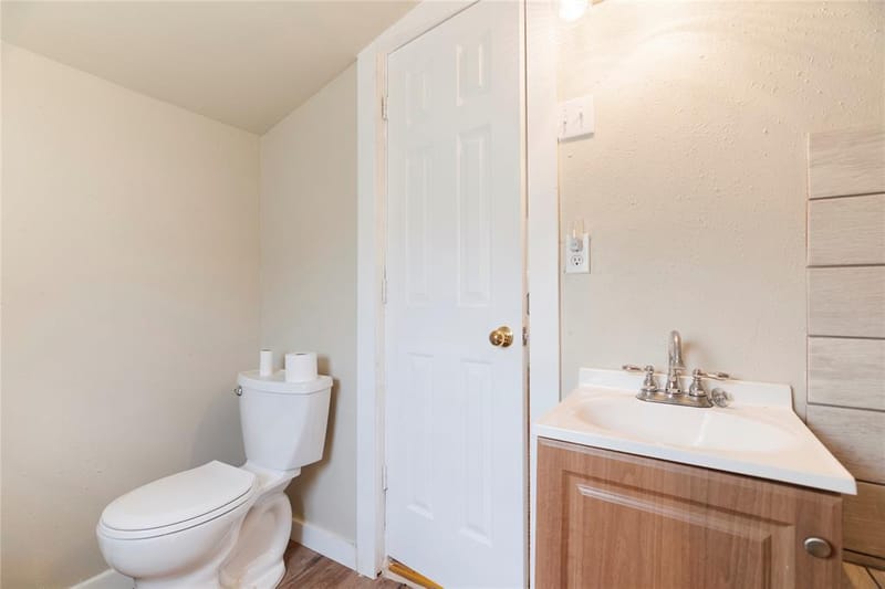 300 S Wall Street, Itasca TX 76055 - Photo 12