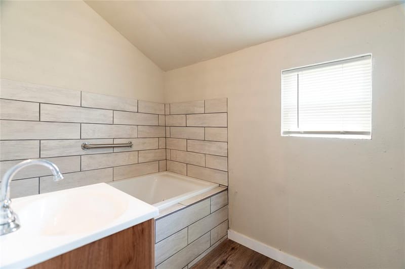 300 S Wall Street, Itasca TX 76055 - Photo 11
