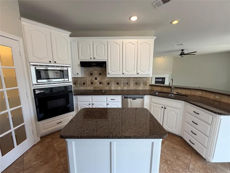 1710 Meridian Court, Keller TX 76248 - Photo 12