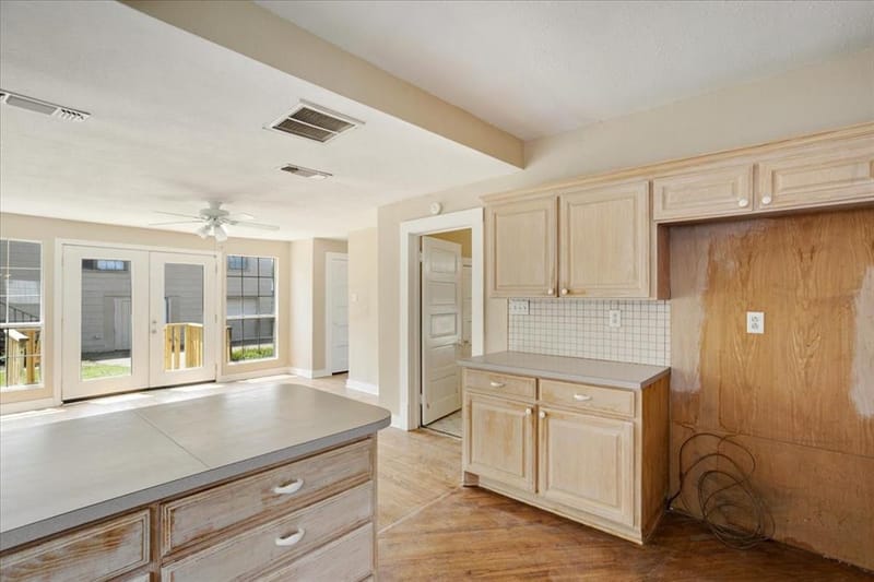 726 W Texas, Denison TX 75020 - Photo 10