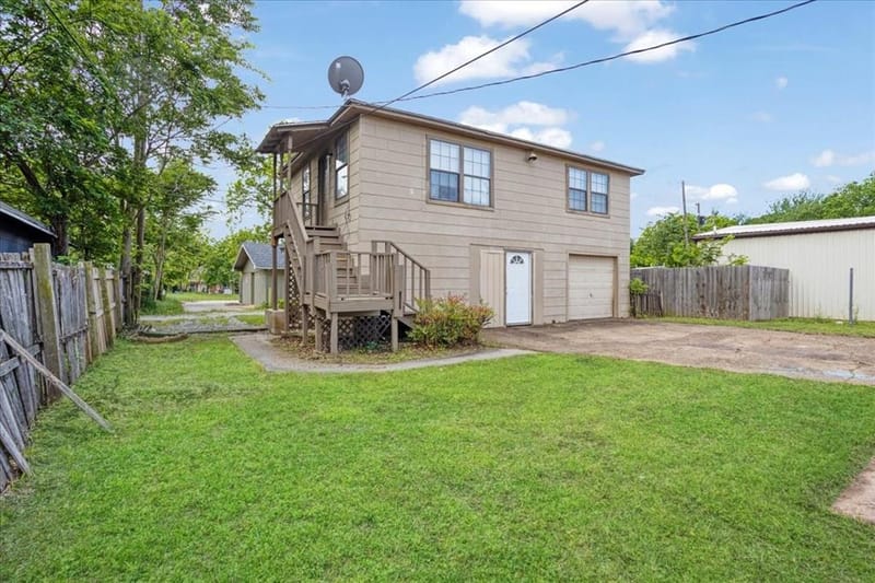 726 W Texas, Denison TX 75020 - Photo 21