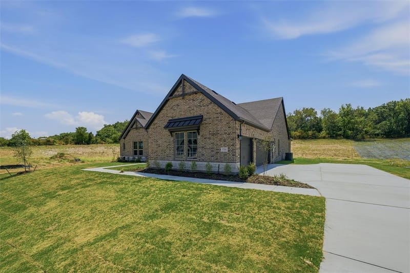 536 Lantana Drive, Weatherford TX 76082 - Photo 4