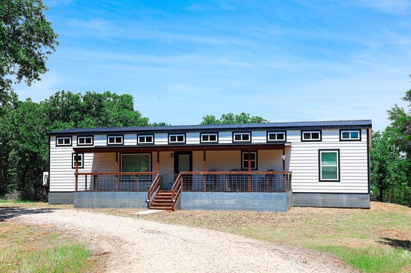 180 Wooded Crest, Palo Pinto TX 76484 - Photo 2