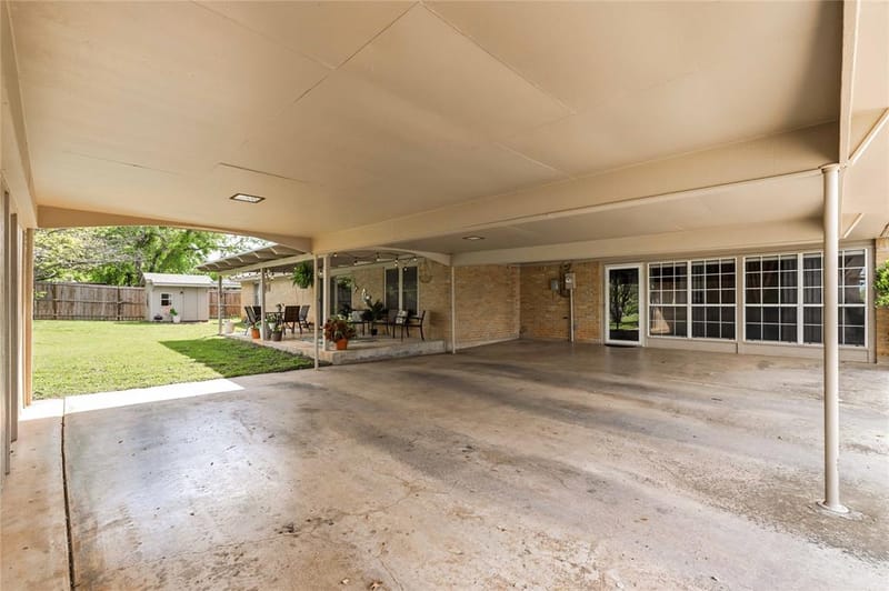 102 Lori Lane, Brownwood TX 76801 - Photo 30