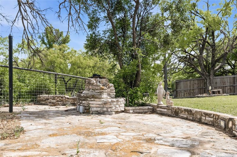 102 Lori Lane, Brownwood TX 76801 - Photo 33