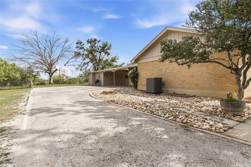 102 Lori Lane, Brownwood TX 76801 - Photo 39