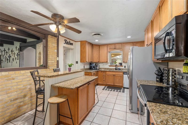 102 Lori Lane, Brownwood TX 76801 - Photo 8