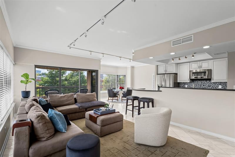 3030 Mckinney Avenue # 306, Dallas TX 75204 - Photo 4