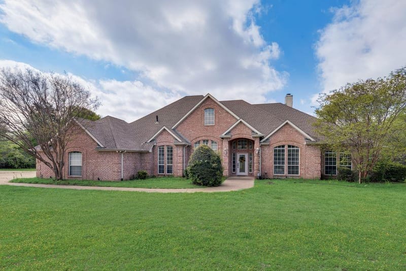 102 Dobbs Road, Lake Dallas TX 76208 - Photo 3