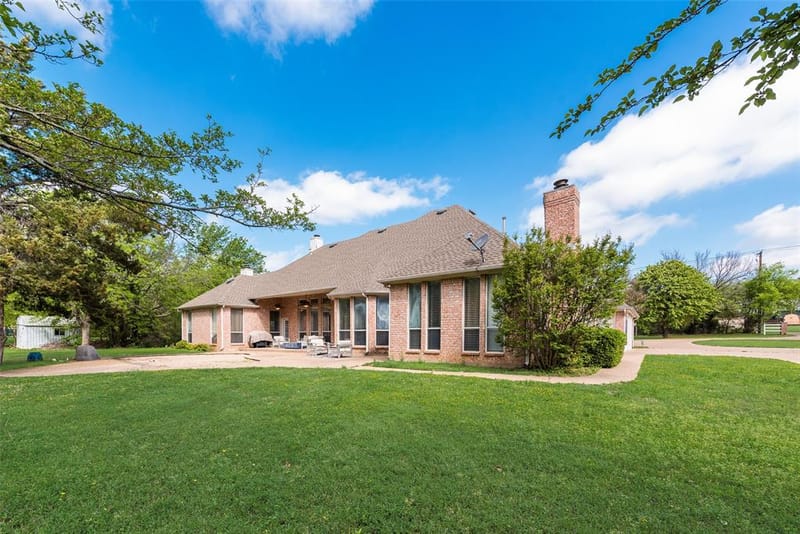 102 Dobbs Road, Lake Dallas TX 76208 - Photo 32
