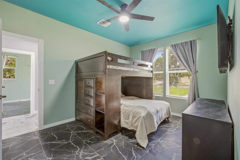 4945 Peachtree Circle, Granbury TX 76048 - Photo 20