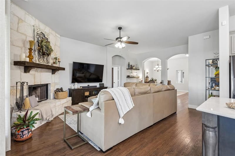 1201 Misty Ridge Drive, Justin TX 76247 - Photo 8