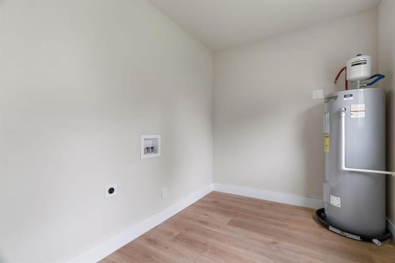 1404 E Baltimore Avenue, Fort Worth TX 76104 - Photo 14