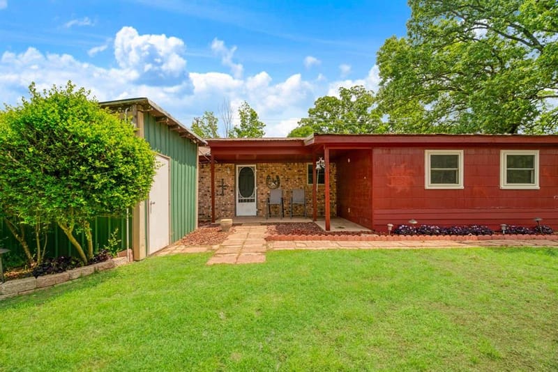 9157 N HWY 271, Powderly TX 75473 - Photo 18