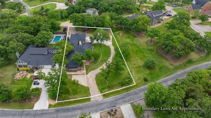205 Kiowa Drive E, Gainesville TX 76240 - Photo 31