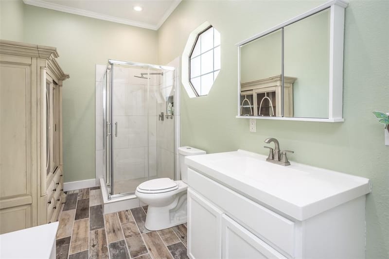 205 Kiowa Drive E, Gainesville TX 76240 - Photo 21