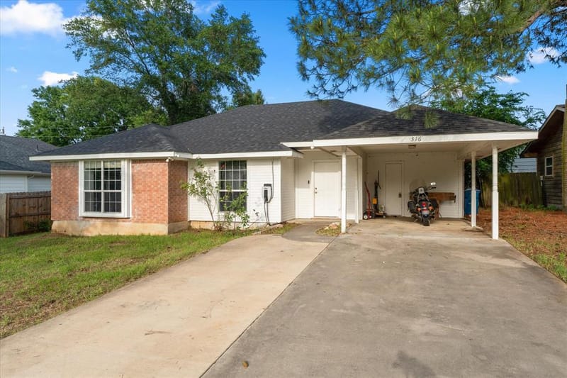 316 Coral Reef Street, Gun Barrel City TX 75156 - Photo 23