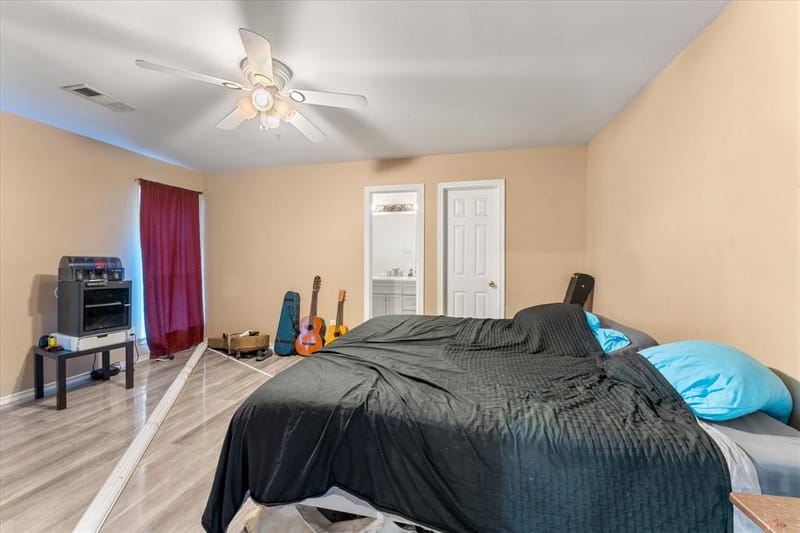 316 Coral Reef Street, Gun Barrel City TX 75156 - Photo 12