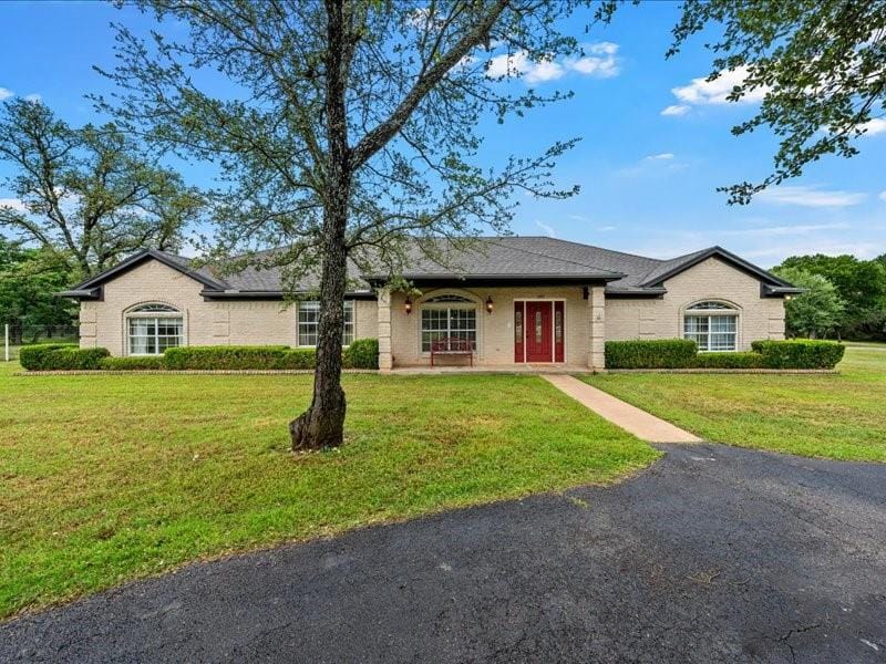 1072 Chapman Road, Crawford TX 76638 - Photo 2