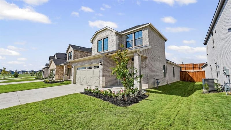 2020 Whispering Lane, Celina TX 75009 - Photo 8