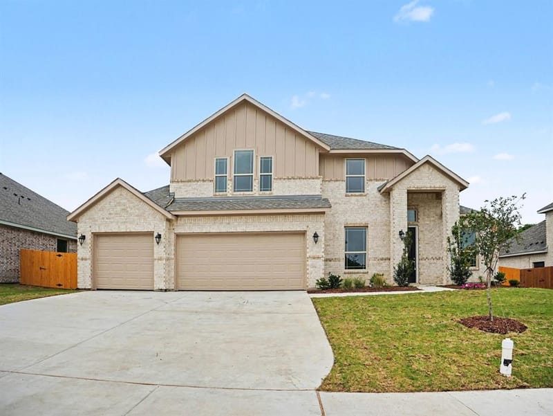 733 Candace Drive, DeSoto TX 75115 - Photo 3