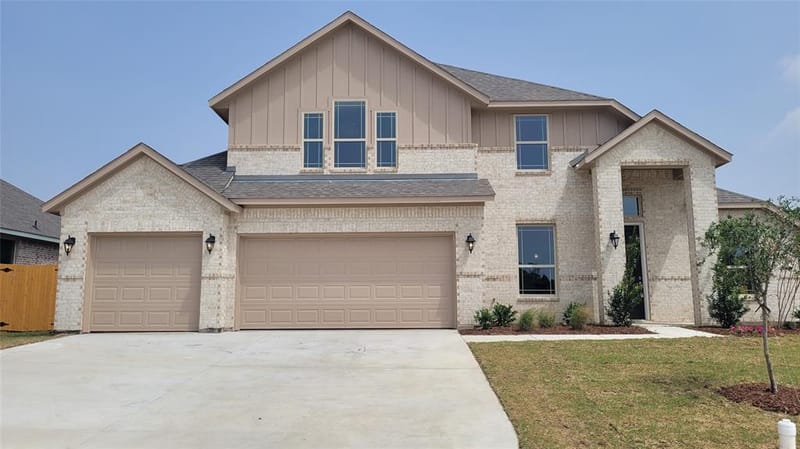 733 Candace Drive, DeSoto TX 75115