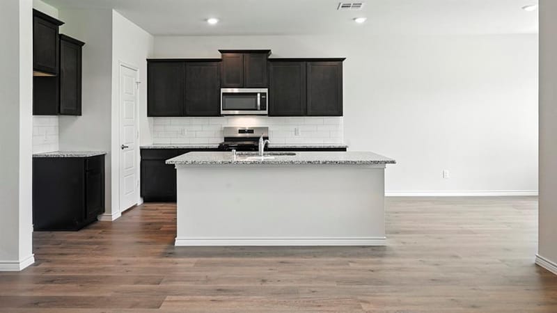 2047 Liberty Crossing Avenue, Royse City TX 75189 - Photo 3